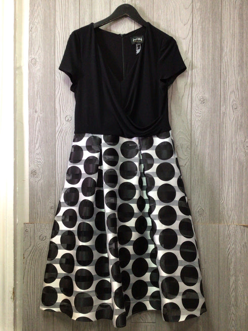 Joseph Ribkoff Signature Dress Size 12